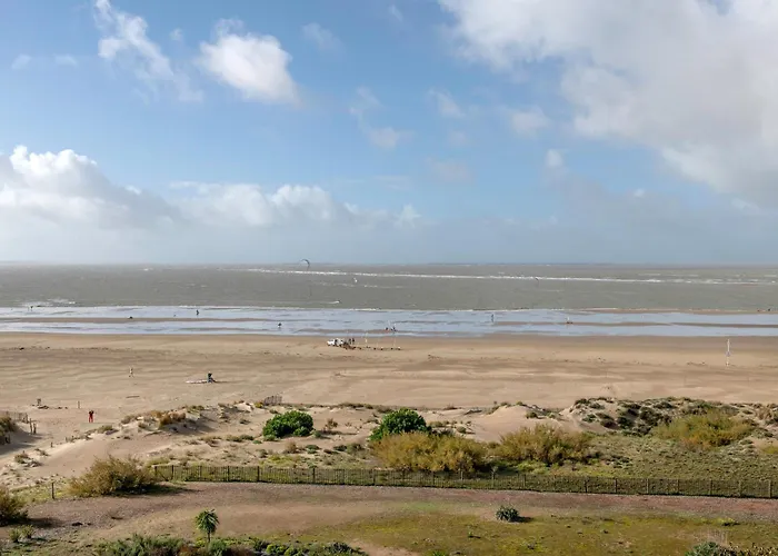 Pour 4 Centre Et Bord De *